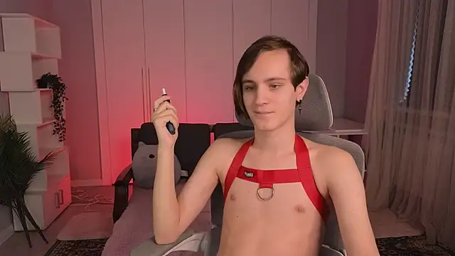 nikompell online show from February 9, 2025, 4:46 am