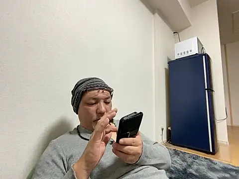 Grandpa29hijii online show from February 27, 2025, 12:45 pm