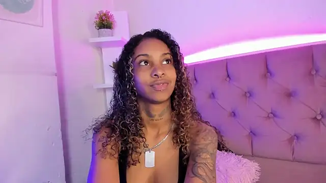 Triipsy online show from March 18, 2025, 7:12 pm