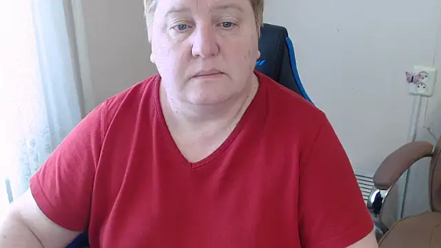 Snapshot of Limonka-Fire chatting on May 16, 2026, 7:29 am Limonka-Fire online show from May 16, 2026, 7:29 am