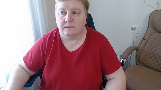 Snapshot of Limonka-Fire chatting on May 14, 2026, 7:27 am Limonka-Fire online show from May 14, 2026, 7:27 am