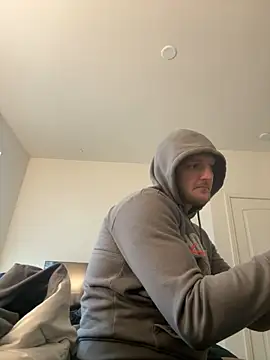 LoveItAllxHnH online show from January 28, 2025, 9:40 pm