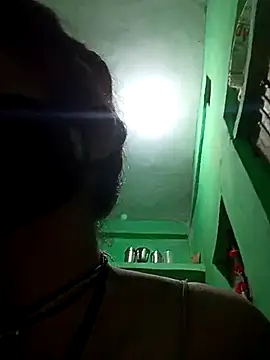 Hoty girl 143 online show from October 1, 2025, 12:49 am