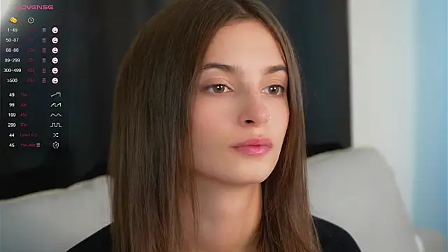 Snapshot of EvaLung777 chatting on October 3, 2025, 7:32 am EvaLung777 online show from October 3, 2025, 7:32 am