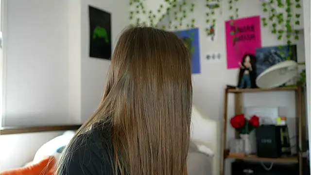 EvaLung777 online show from March 26, 2026, 8:45 am