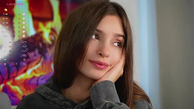 Snapshot of EvaLung777 chatting on October 11, 2025, 9:10 am EvaLung777 online show from October 11, 2025, 9:10 am