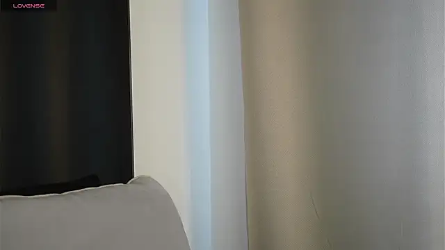 Snapshot of EvaLung777 chatting on October 14, 2025, 8:26 am EvaLung777 online show from October 14, 2025, 8:26 am