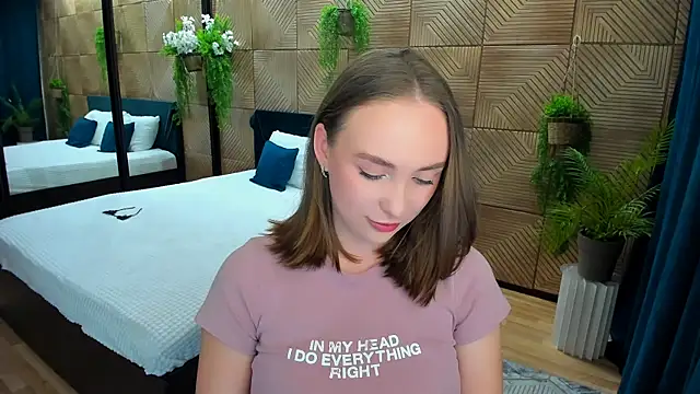 TrueReincarnation online show from September 18, 2025, 7:28 pm