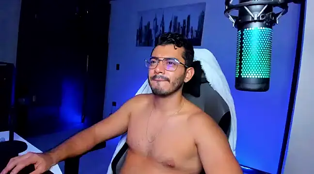 Snapshot of BrunoD31 chatting on January 5, 2025, 4:47 am BrunoD31 online show from January 5, 2025, 4:47 am