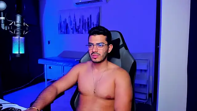 Snapshot of BrunoD31 chatting on October 18, 2025, 4:36 am BrunoD31 online show from October 18, 2025, 4:36 am