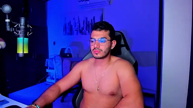 Snapshot of BrunoD31 chatting on October 20, 2025, 4:03 am BrunoD31 online show from October 20, 2025, 4:03 am