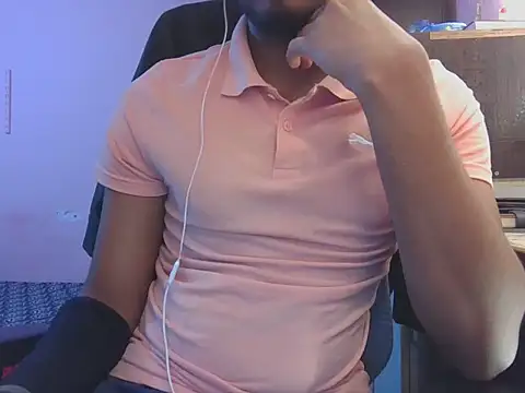 KissesBoyAD online show from December 15, 2025, 5:52 pm