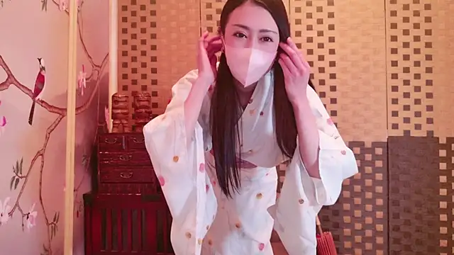 aya  me online show from February 24, 2025, 7:55 am