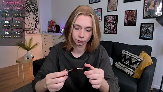 Snapshot of dani_murrr chatting on January 7, 2026, 8:03 pm dani murrr online show from January 7, 2026, 8:03 pm