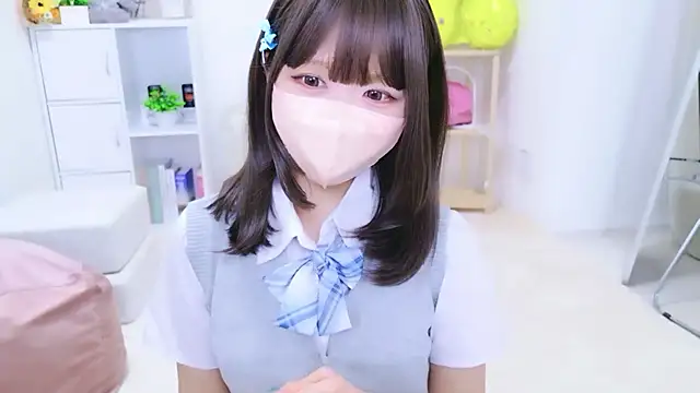 328 mitsuha online show from April 26, 2026, 12:35 pm