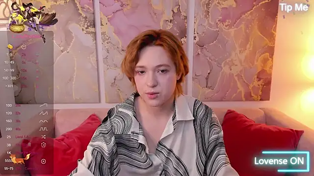 fiamoory online show from March 11, 2025, 4:30 am