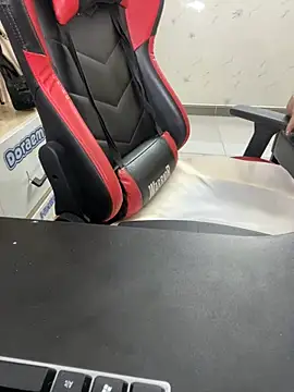 Hotqueensex online show from January 27, 2025, 9:13 am