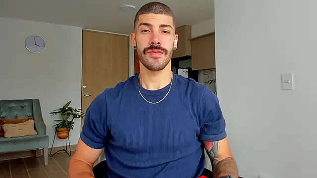 Guyinthemountain online show from December 30, 2024, 1:03 pm