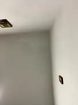 Guyinthemountain online show from October 12, 2025, 10:44 pm