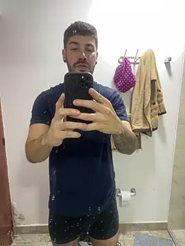 Guyinthemountain online show from October 7, 2025, 1:39 am