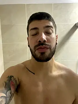 Guyinthemountain online show from September 20, 2025, 6:46 pm