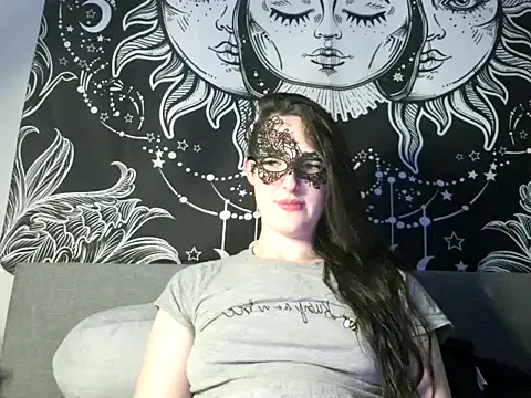 Snapshot of LexiSnowUK chatting on February 9, 2025, 9:06 pm LexiSnowUK online show from February 9, 2025, 9:06 pm