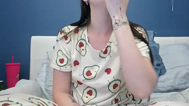 Snapshot of LexiSnowUK chatting on September 25, 2025, 9:43 pm LexiSnowUK online show from September 25, 2025, 9:43 pm