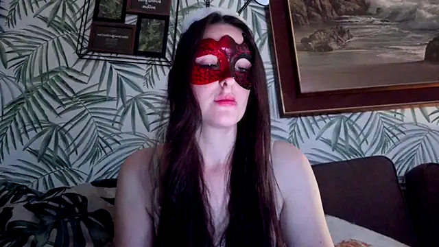 Snapshot of LexiSnowUK chatting on October 25, 2025, 10:03 am LexiSnowUK online show from October 25, 2025, 10:03 am