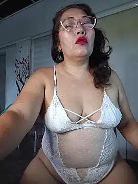 anniecoopeer online show from February 5, 2026, 11:39 am