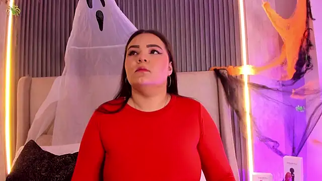 KatyaPittman online show from November 1, 2025, 11:59 am