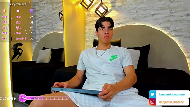 Benjamin More online show from October 7, 2025, 3:13 pm