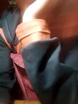 Snapshot of anusexygirl1 chatting on December 31, 2024, 1:15 am anusexygirl1 online show from December 31, 2024, 1:15 am