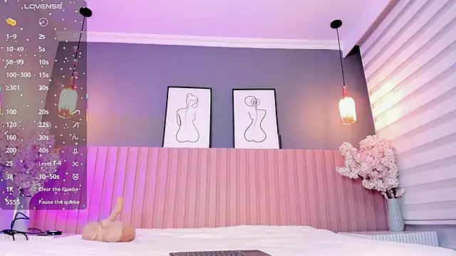 babee sophie online show from November 14, 2025, 3:10 am