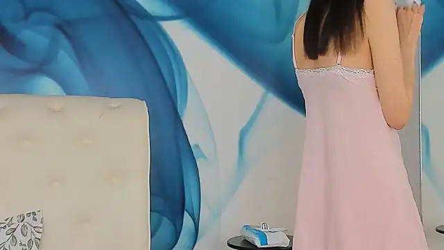 SkinnyDolly online show from March 9, 2026, 9:51 pm