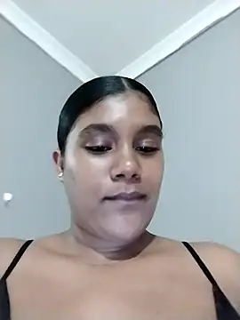 Snapshot of Lilmisskay18 chatting on February 27, 2026, 7:03 pm Lilmisskay18 online show from February 27, 2026, 7:03 pm