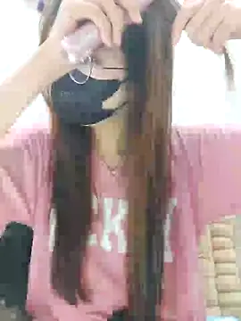 Snapshot of Cery-Bae chatting on December 26, 2024, 8:21 pm Cery-Bae online show from December 26, 2024, 8:21 pm