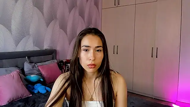 Bambiii bby online show from September 15, 2025, 7:31 am