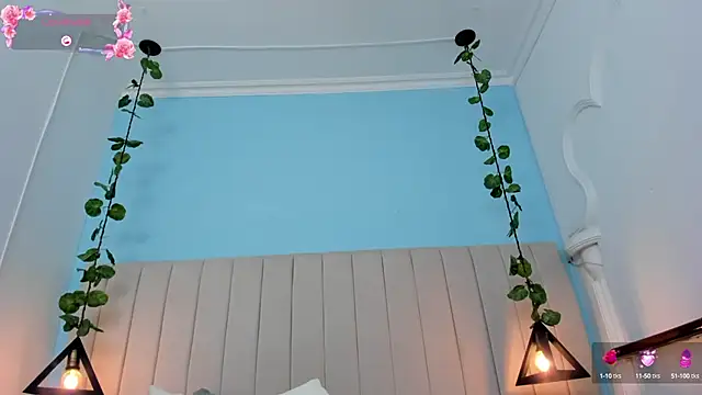 JulianaWaldo online show from March 22, 2025, 9:42 pm