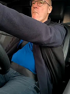 Snapshot of bogland33 chatting on January 13, 2026, 3:16 pm bogland33 online show from January 13, 2026, 3:16 pm