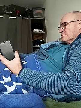 bogland33 online show from February 7, 2026, 12:46 pm