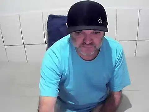 Snapshot of pierdona chatting on July 19, 2026, 11:18 am pierdona online show from July 19, 2026, 11:18 am