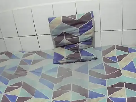 pierdona online show from December 1, 2025, 7:37 pm