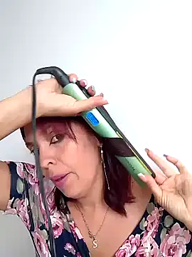 Snapshot of sthefania1710 chatting on March 18, 2025, 1:01 pm sthefania1710 online show from March 18, 2025, 1:01 pm