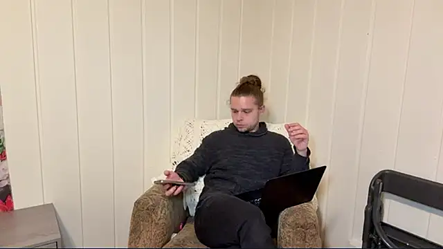 DaddydayDrinkzz online show from January 11, 2026, 4:30 am