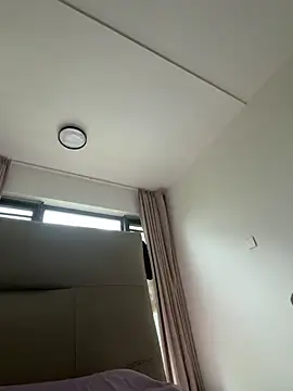 Snapshot of yuanduo-baby chatting on April 15, 2026, 6:41 am yuanduo-baby online show from April 15, 2026, 6:41 am