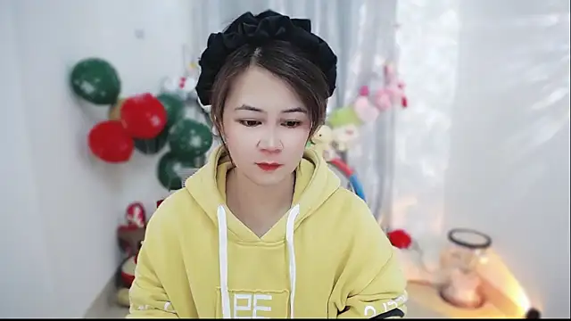 Snapshot of Fan_ting chatting on February 9, 2026, 2:42 am Fan ting online show from February 9, 2026, 2:42 am