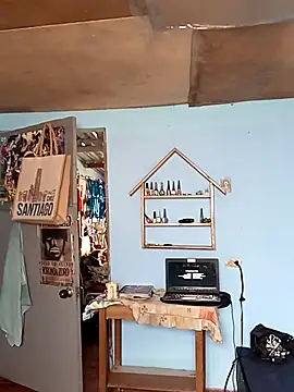 Snapshot of Elvishcassie_ chatting on November 27, 2025, 1:44 pm Elvishcassie online show from November 27, 2025, 1:44 pm