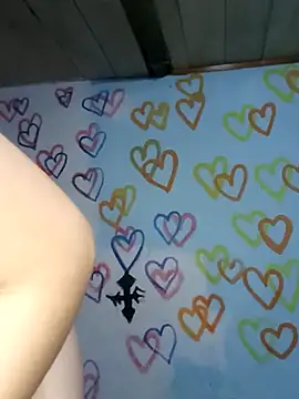 Snapshot of Elvishcassie_ chatting on February 23, 2025, 10:31 pm Elvishcassie online show from February 23, 2025, 10:31 pm