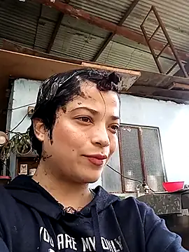 Snapshot of Elvishcassie_ chatting on February 18, 2025, 5:31 pm Elvishcassie online show from February 18, 2025, 5:31 pm