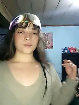 Snapshot of Elvishcassie_ chatting on December 23, 2024, 2:45 am Elvishcassie online show from December 23, 2024, 2:45 am